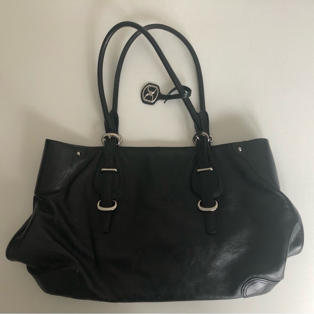 DKNY Black Leather Vintage Tote Bag - Zip Top
